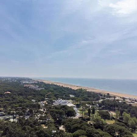 Domizia דירה